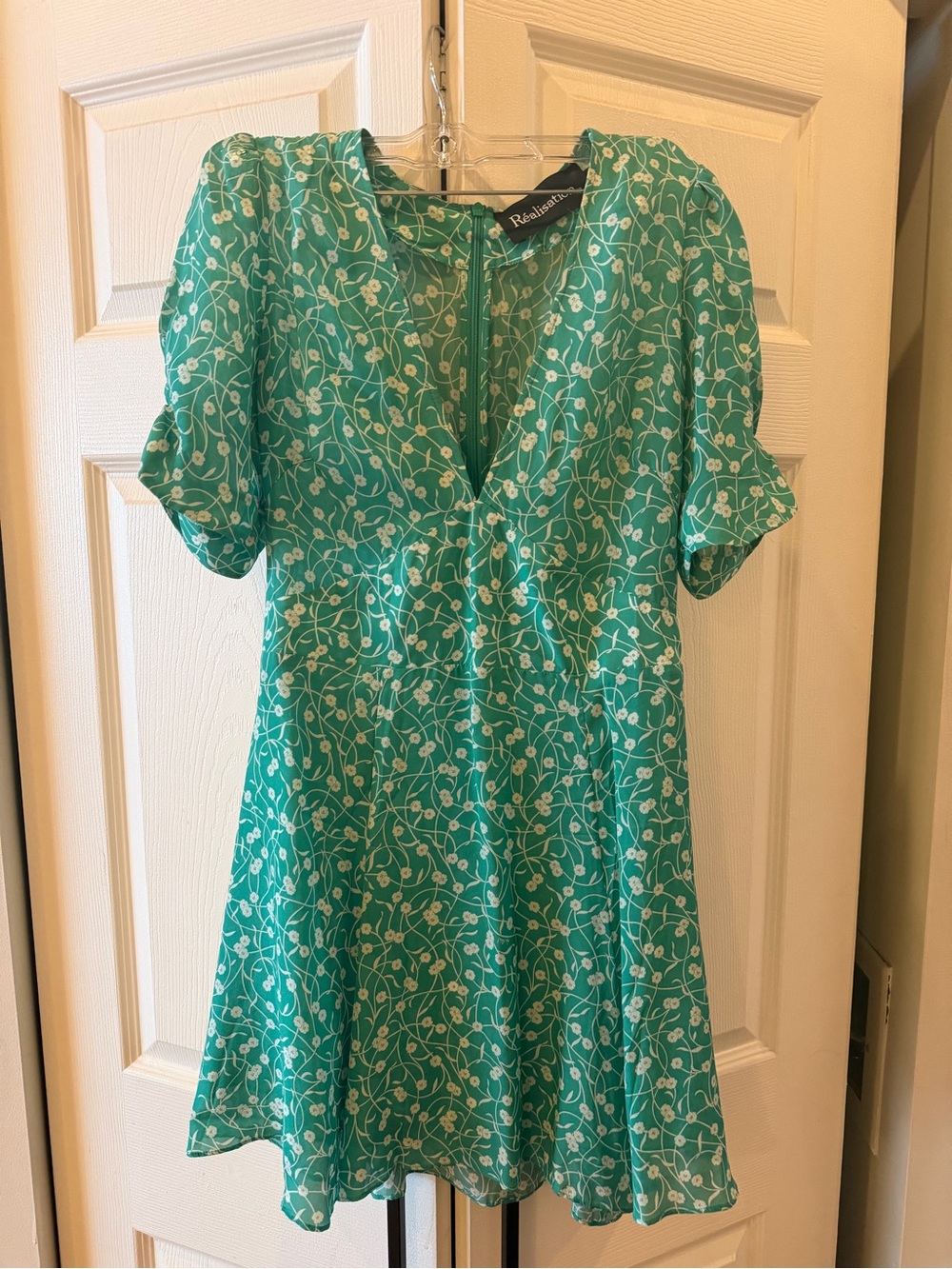 Realisation par Green Floral V-Neck mini Dress